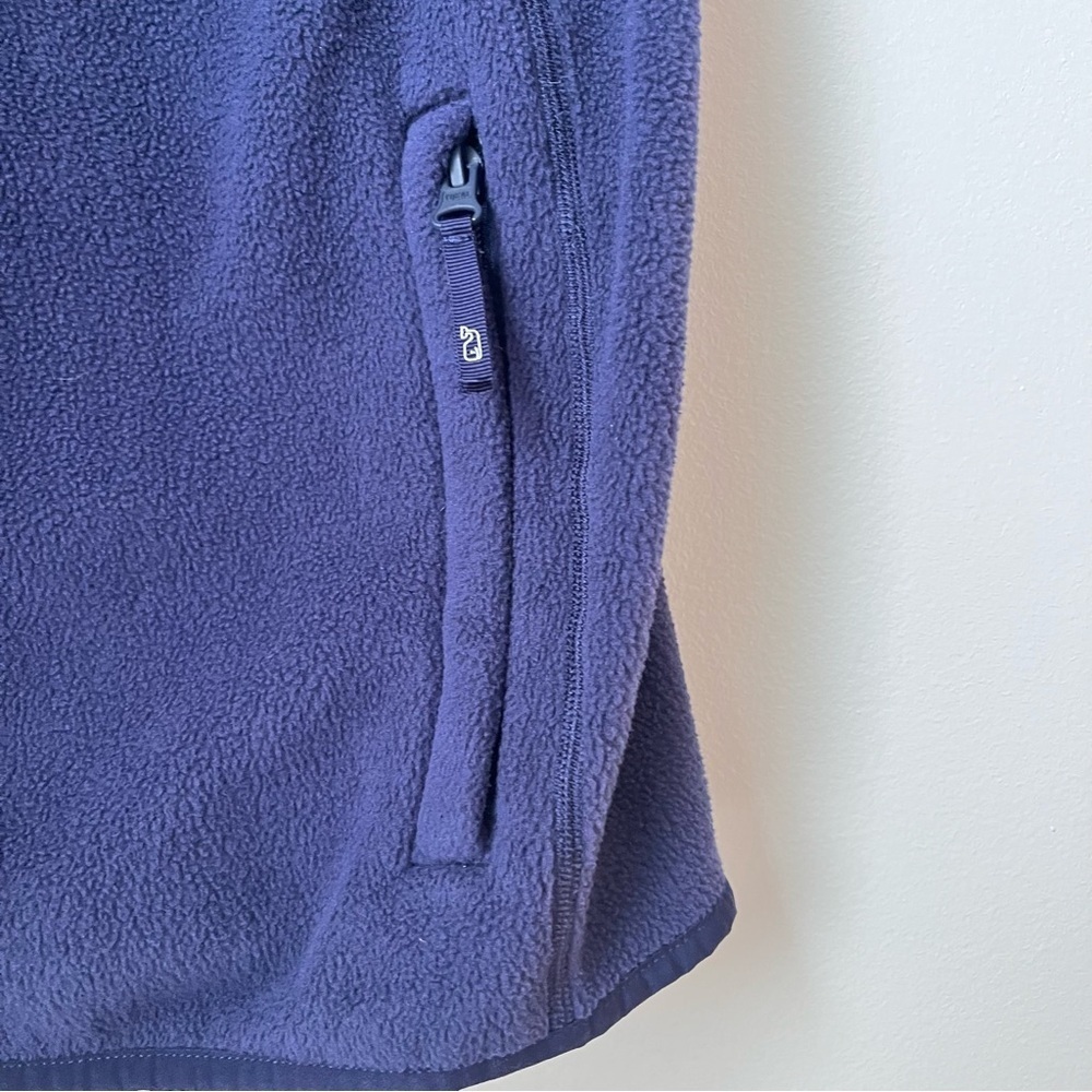 Vineyard Vines Boys XL Navy Blue Fleece Full Zip Vest Whale Logo - Picture 2 of 9